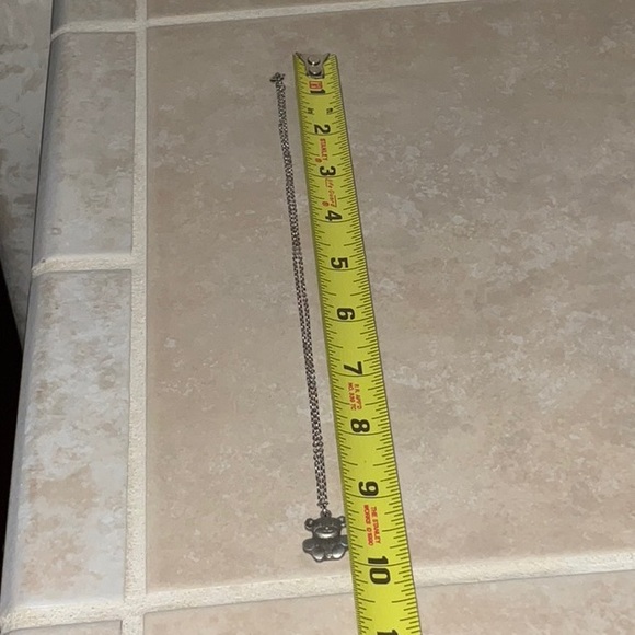 Bear Pendant On Silver-Tone Chain Marked KOREA - Picture 11 of 12